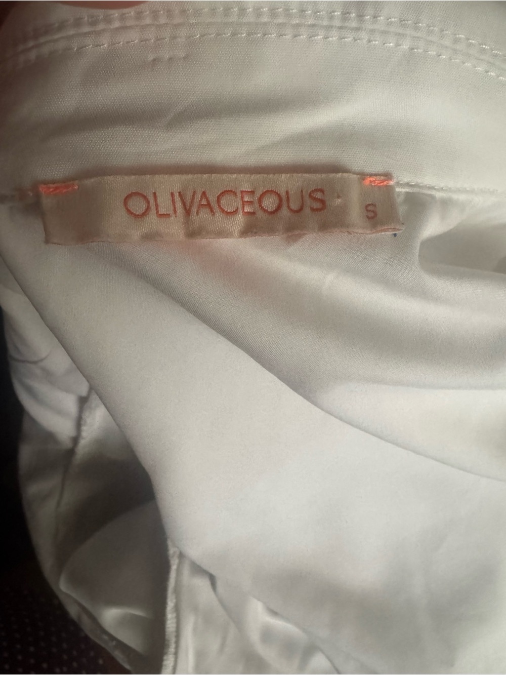 Olivaceous White Puff-Sleeve Zip-Front Mini Dress - Picture 2 of 3